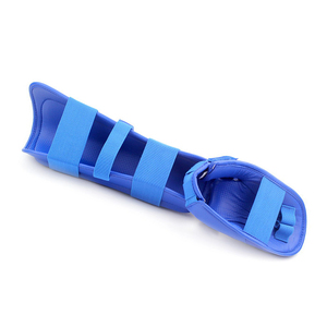 Venta al por mayor equipo de protección artes marciales proteger pierna logotipo personalizado Karate espinilleras para entrenamiento - Product Image 2