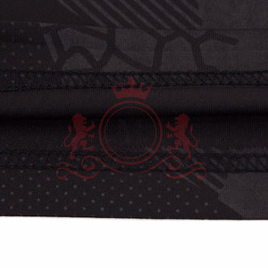 Camiseta de Fútbol Geométrica Negra y Verde para Hombre, Manga Corta, Cuello en V, Poliéster que Absorbe la Humedad, Ajuste Atlético, para Todas las Temporadas - Product Image 3