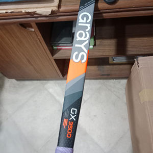 IBERIA Venta al por mayor personalizada de alta calidad Premium Cómodo y duradero Palo de hockey sobre césped en fibra de carbono y fibra de vidrio. - Product Image 2