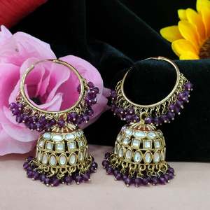 Elegantes aros redondos colgantes Kundan Jhumkas Pendientes Kundan de acrílico de calidad fina con mezcla de base clásica de estilo contemporáneo - Product Image 3