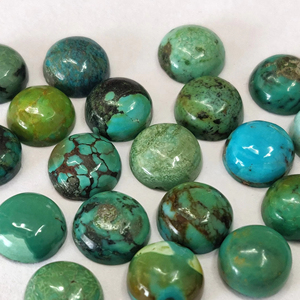 Cabochon rond en turquoise tibétaine naturelle 8mm de qualité supérieure-Turquoise tibétaine ronde en vrac - Product Image 1