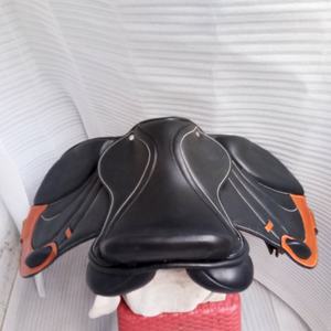 Selle en cuir anglais durable pour l'équitation Équipement de dressage et de saut de qualité au meilleur prix - Product Image 5