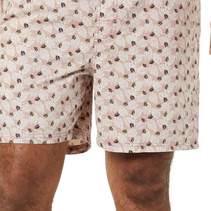 Pantalones cortos con cintura elástica para hombre a la moda de verano, pantalones cortos de malla con sublimación estampados de diseño superior hechos en Pakistán con frente sólido - Product Image 5
