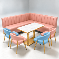 Ensemble de mobilier pour boutique de desserts - Chaises roses et bleues, tables en marbre, sièges de comptoir pour café, boulangerie, glacier