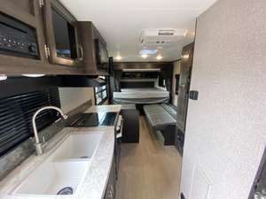 Jayco J-a-y F-e-a-t-h-e-r X213 d'occasion 2020 prêt à être vendu - Product Image 5