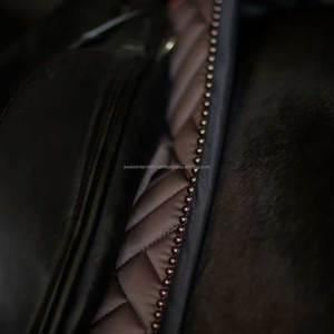 Selle de saut de course de chevaux de haute qualité Original anglais personnaliser la couleur tapis de selle de saut - Product Image 5