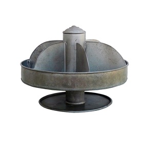 Conception personnalisée Organisateur de quincaillerie rotatif de comptoir en métal Plateau de service rond pour une utilisation polyvalente - Product Image 2