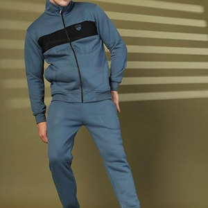 Vêtements d'hiver de grande taille avec logo personnalisé de style dernier cri pour hommes Survêtement durable et respirant en 100% coton pour l'extérieur Motif solide - Product Image 5