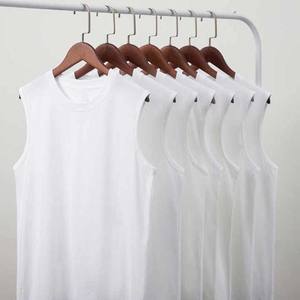 Camiseta sin mangas de fitness para hombre, camiseta sin mangas de algodón con fondo de corte recto o curvo, camisetas sin mangas cómodas y transpirables para hombres OEM - Product Image 2