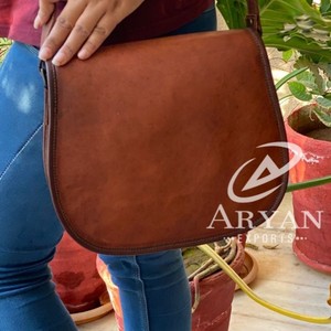 กระเป๋าหนังแพะแท้แบบลำลองทำด้วยมือกระเป๋าสะพายไหล่แบบวินเทจกระเป๋าสะพายไหล่กระดุมผ้าฝ้ายแบบมีตะขอเกี่ยวสำหรับสตรีศิลปินงานแฮนด์เมดริมชายหาด - Product Image 1