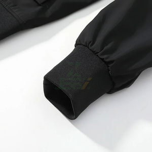 เสื้อแจ็คเก็ตบอมเบอร์คอวีแขนยาวทรงคลาสสิกสำหรับผู้ชาย กันลม ใส่ได้ในฤดูหนาว ปรับแต่งสีได้ - Product Image 4