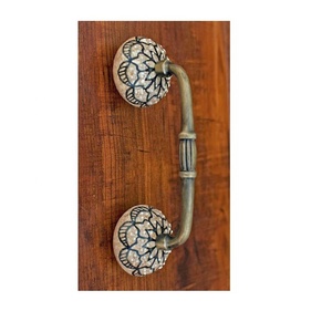 Perilla de cerámica craqueada Shabby Chic de flor negra de alta calidad con manija para puertas de tocador, manija de armario de cocina. - Product Image 1