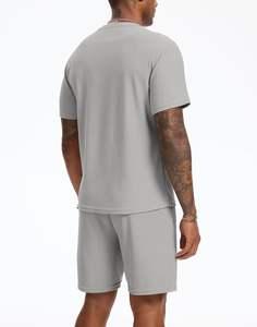 Conjuntos cortos para hombre, conjuntos de 2 piezas, chándales de verano a la moda, conjunto informal de manga corta y pantalones cortos para hombre - Product Image 2