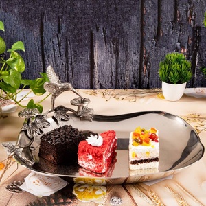 Bol et plateau de service décoratifs en métal de dernière conception de qualité supérieure pour la cuisine, le restaurant, la vaisselle et les saladiers - Product Image 3