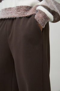 Pantalones Jogger Acampanados para Mujer al por Mayor, de Poliéster/Algodón, Felpa, Transpirables, Ecológicos, de Invierno, Corte Regular, Casuales, Largos - Product Image 3