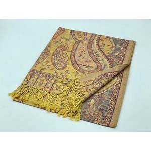 Sublimated Design <b>Women's</b> Stylish Autumn Wool <b>Shawl</b> Customized Printing Lightweight Breathable Daily Life Wear for Online Sale - Product Image 1