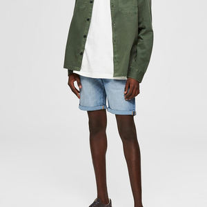 Pantalones cortos de mezclilla ajustados de verano para hombre, ropa de calle OEM cómoda de algodón azul de diseño personalizado, pantalones vaqueros informales de alta calidad - Product Image 1