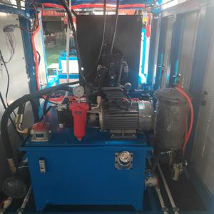 Machine de moulage par soufflage de seaux et tambours d'huile PE-HD en plastique de qualité <span class=keywords><strong>alimentaire</strong></span> 25L - Product Image 6