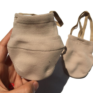 Chaussures élégantes de ballet de gymnastique rythmique pour femmes, en toile souple, avec pointes plates, extensibles, demi-orteils, chaussures de gymnastique rythmique. - Product Image 6