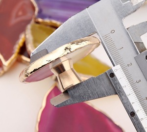 ชุดมือจับประตูคริสตัลอาเกตหรูหราหรูหราหรูหราลูกบิดตู้หินธรรมชาติขัดเงาหรูหราสำหรับการตกแต่งภายในที่ทันสมัยและได้รับแรงบันดาลใจจากความรัก - Product Image 3