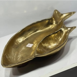 Bandeja de Servicio de Metal Pulido de Diseño Elegante, Apta para Contacto con Alimentos, Certificada por la CE, para el Hogar, la Cocina, la Encimera, el Restaurante, para Servir Ensaladas - Product Image 1