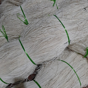 Softened Rattan Ribbon Cane Peel Natural Beige Color 2mm 2.5mm Rattan Cane Strip Reed Cane for Weaving Garden Furniture - Product Image 5