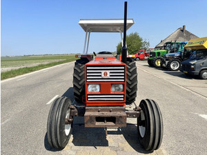 Massey-Ferguson Fiat 65-66 Tractor de ruedas 100hp Kubota Motor usado para granjas con engranaje de motor de bomba de caja de cambios - Product Image 2