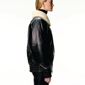 แจ็กเก็ตหนังแท้สำหรับผู้หญิงสร้างขึ้นโดยให้ความสำคัญกับแฟชั่นและความรู้สึกสบายที่นำเสนอขอบที่หลากหลายสำหรับการจัดแต่งทรงผมในชีวิตประจำวัน - Product Image 3