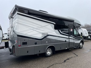 Nouveau camping-car de luxe 4x4, petit camping-car, caravane, camping-car avec toilettes, fabrication à faible volume, voiture de tourisme personnalisée - Product Image 6