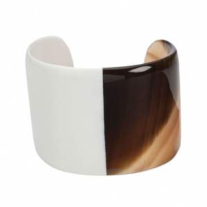 Brazalete de Cuerno Natural Hecho a Mano, Joyería Tribal Elegante para Mujer, Accesorio de Moda Hecho a Mano, Ecológico y Duradero - Product Image 5