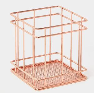 Porte-stylo en métal de couleur rose Cut Off Design Idéal pour les bureaux avec des tailles personnalisées avec des tailles de 8x8x9.5 cm à des prix bon marché - Product Image 6