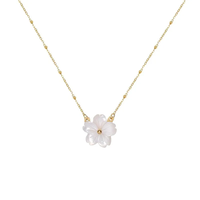 Collier pendentif fleur plaqué or en acier inoxydable 201 pour dames perle avec motif en forme de lettre et chaîne de corde