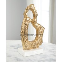 Sculpture en métal faite à la main de luxe au design moderne, couleur or, pour table de bureau, fournitures de qualité supérieure, prix abordable