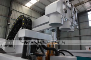 Routeur CNC <span class=keywords><strong>3</strong></span> <span class=keywords><strong>axes</strong></span> Jinan M-shine à livraison rapide 2130 ATC avec table à vide et changeur d'outils automatique - Product Image 6