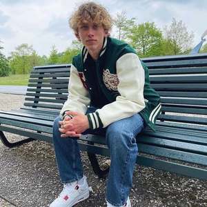 Vente en gros OEM personnalisé hiver Vintage école collège femmes vestes manteau laine Letterman grande taille surdimensionné veste universitaire - Product Image 6