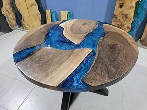 Table ronde en résine de design moderne |   Finition polie artisanale de luxe pour tables à manger et intérieurs hôteliers - Product Image 2