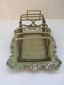 Support à pain tendance et personnalisé pour les tranches de pain du petit-déjeuner, accessoires de cuisine, rangement et organisation à domicile. - Product Image 2