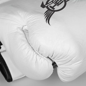 Boxing <b>Gloves</b> Easy Wear Style with Soft Cushion and Strong Build for Hand Support during Gym Fitness Training and Exercise Use - Product Image 3