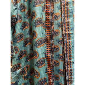 Chaqueta de Sari de Seda con Estampado Paisley Tropical - Product Image 3