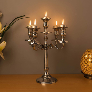 Nouvellement conçu indien fait à la main artisanat 5 bras en aluminium candélabre or fini Mini mariage décor à la maison bougeoir - Product Image 5