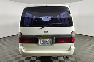 Toyota Hi-Ace Super Custom de 1998, poco usada. - Product Image 2