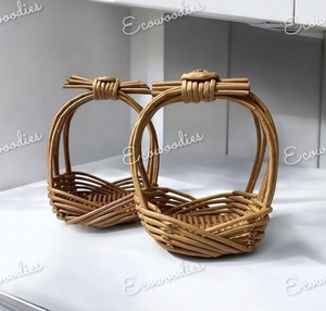 Handmade High Quality Spun Bamboo Fruit Basket with Long Handle Cute Circle Design for Party Tableware Wholesale - Product Image 2