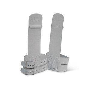 Empuñaduras de mano de cuero para Crossfitness, de la mejor calidad, para gimnasia, levantamiento de pesas, 3 agujeros - Product Image 2