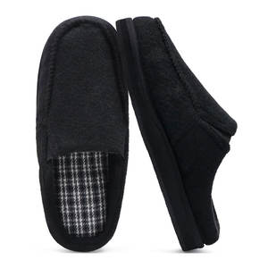 Pantoufles en polaire personnalisées en gros, pantoufles jetables blanches pour chambre d'hôtes, chambre à coucher, pour la maison, l'hôtel, personnalisables - Product Image 1