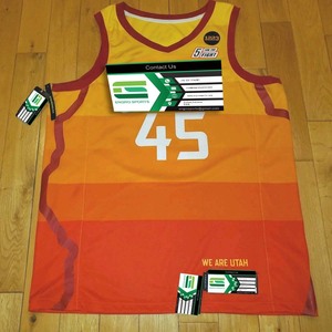 Uniforme de basket-ball américain personnalisé Hommes Enfants Jeunes Maillot de basket-ball sublimé Maille respirante Chemise de basket-ball - Product Image 2