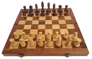 Juego de Ajedrez con Tablero de Madera 100% Hecho a Mano y Juego de Ajedrez de Tamaño Personalizado - Product Image 6