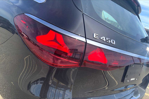 Mercedes-Benz E 450 AWD 4MATIC 2025 Usado - Listo para Enviar - Product Image 4