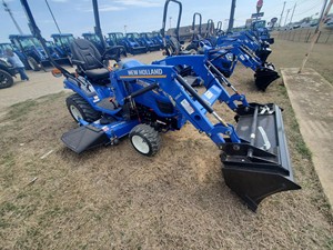 Tracteur abordable pour l'agriculture, le jardinage, les champs et les terres rurales - Tracteur compact FT26M à vendre à prix avantageux - Product Image 6