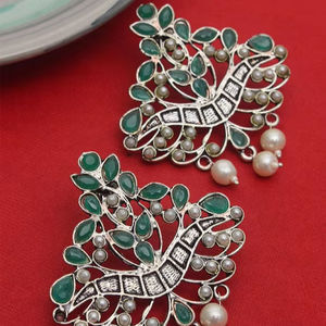 Best Selling High Grade Green White Oxidised Stone <b>Stud</b> <b>Earrings</b> Direct From Indian Supplier Geometric Pattern Fashion Jewelry - Product Image 1