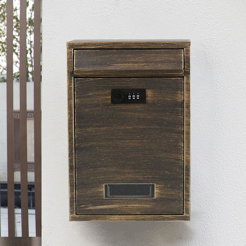 Cerradura de combinación de oro antiguo